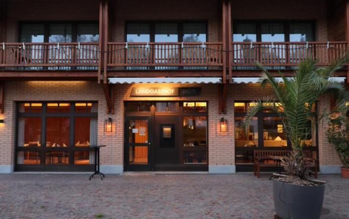 Hotel Breiti Bachenbulach ภายนอก รูปภาพ